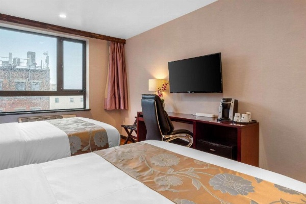 The L Hotel image 43